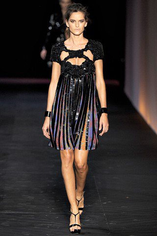 Milan Fashion Week: Roberto Cavalli 2012-es kollekciója -  -  - Cavalli, divat, kollekció, Milan Fashion Week, ternd, 