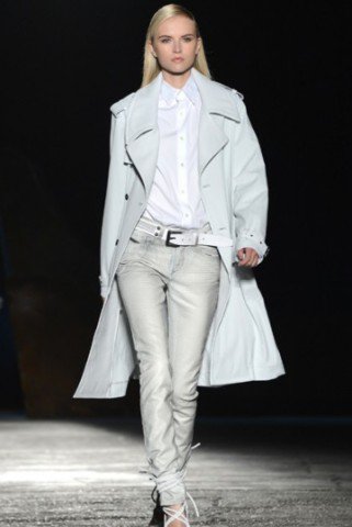 Ez lesz a divat jövő tavasszal - Hírek  -  - +++++2013+tavaszi+divat, ++++Calvin+Klein, +++DKNY, ++kifut%C3%B3, +New+York+divath%C3%A9t, Rachel+Zoe, 