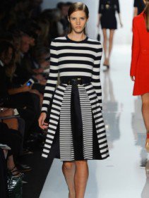 Ez lesz a divat jövő tavasszal - Hírek  -  - +++++2013+tavaszi+divat, ++++Calvin+Klein, +++DKNY, ++kifut%C3%B3, +New+York+divath%C3%A9t, Rachel+Zoe, 