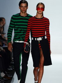 Ez lesz a divat jövő tavasszal - Hírek  -  - +++++2013+tavaszi+divat, ++++Calvin+Klein, +++DKNY, ++kifut%C3%B3, +New+York+divath%C3%A9t, Rachel+Zoe, 