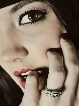 Magadéban a gerendát -  -  - k%C3%A9kharisnya, 