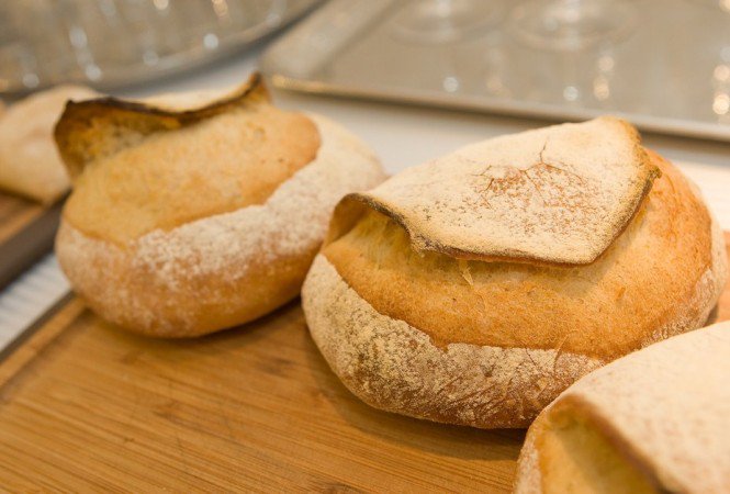 Süsd meg kenyered javát! - Fesztelen mindennapok -  - +++Essencia+F%C5%91z%C5%91iskola, ++kelt+t%C3%A9szta, +keny%C3%A9r, keny%C3%A9rs%C3%BCt%C3%A9s+otthon, 