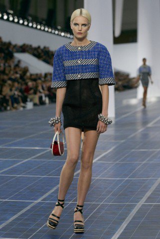 Ez a Chanel tavasza 2013-ban - Hírek  -  - +++P%C3%A1rizsi+Divath%C3%A9t, ++Chanel, +divatbemutat%C3%B3, Karl+Lagerfeld, 