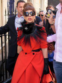 Láttad már Lady Gagát tréningben? - Hírek  -  - %C5%91r%C3%BClt, ++++Born+This+Way, ++++d%C3%ADva, ++++extr%C3%A9m, ++++Mother+Monster, ++++Stefan+Germanotta, +++Lady+Gaga, +++Mugler, 