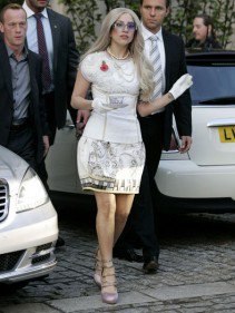 Láttad már Lady Gagát tréningben? - Hírek  -  - %C5%91r%C3%BClt, ++++Born+This+Way, ++++d%C3%ADva, ++++extr%C3%A9m, ++++Mother+Monster, ++++Stefan+Germanotta, +++Lady+Gaga, +++Mugler, 