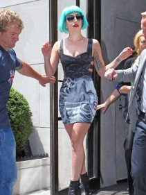 Láttad már Lady Gagát tréningben? - Hírek  -  - %C5%91r%C3%BClt, ++++Born+This+Way, ++++d%C3%ADva, ++++extr%C3%A9m, ++++Mother+Monster, ++++Stefan+Germanotta, +++Lady+Gaga, +++Mugler, 