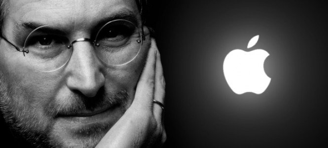 Különleges Apple MacBook Steve Jobs emlékére -  -  - ++MacBook, ++Steve+Jobs, +Apple, aukci%C3%B3, 