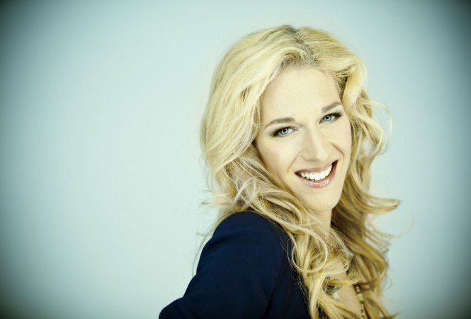 Ingyenes egészségnap sztárokkal -  -  - Egy Csepp Világnap, koleszterinmérés, koncertek, vércukorszint, vérnyomás, 