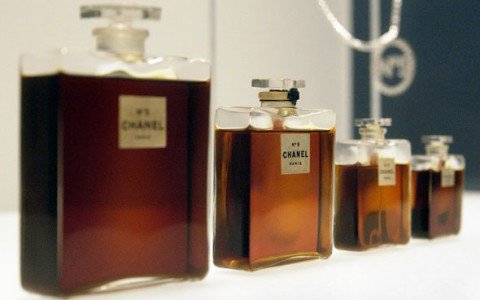 Nem lesz többé Chanel No.5? - SZÉPSÉG - Illatok - aromák, chanel, Chanel No.5, coco chanel, illatok, Marilyn Monroe, parfüm, 