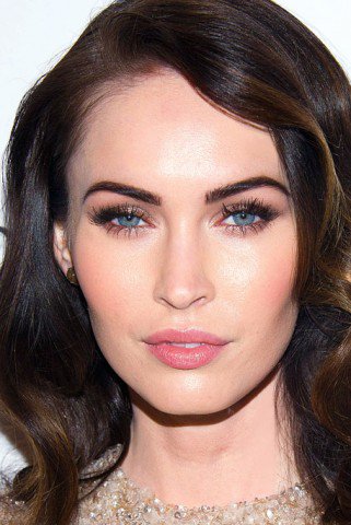 A szezon legtrendibb sminkjei - Smink  -  - drámai szempilla, Kim kardashian, könnyen elkészíthető sminkek, make up, megan fox, smink, szempilla, taylor swift, 