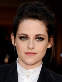 Sztárok, akik vállalják hibáikat - SZÉPSÉG - STYLELIFE - elfogadás, hibák, kicsi mell, mellimplantátum, orrplasztika, plasztikai sebészet, sztárok plasztikai műtét, 