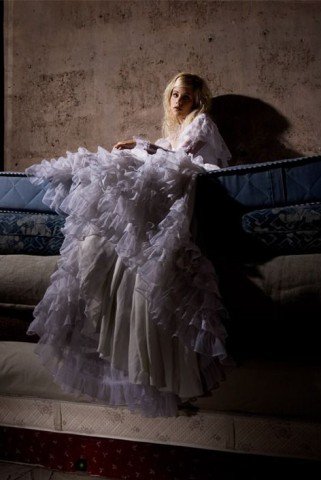 Szétszaggatott tündérmese -  -  - kékharisnya, tündérmese, 