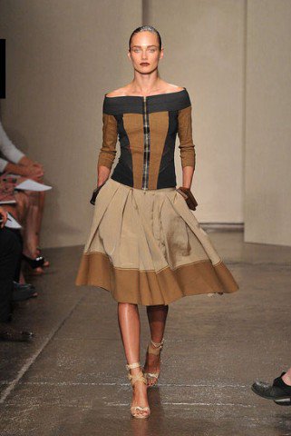 New York Fashion Week: Donna Karan -  -  - divat, Donna Karan, kollekció, New Yoek Fashion Week, 