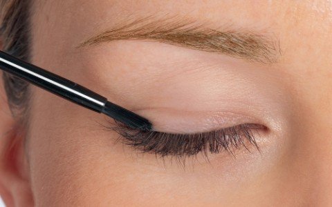 Botox - a szempilládra - SZÉPSÉG - Smink  - 3d műszempilla, kim kardashian, latisse, műszempilla, pilla, szempilla botox, szempilla hosszabbítás, 