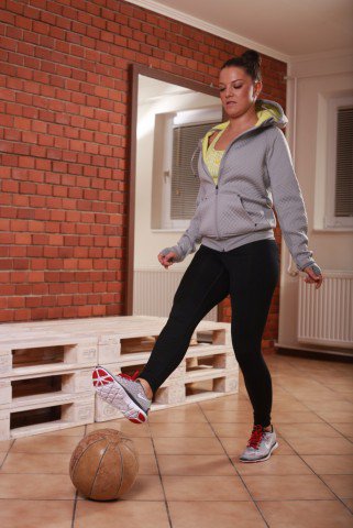 Formareform 8. hét - Egészség -  - edzés otthon, edzés saját testsúllyal, edzésterv, edzésterv nőknek, Fresh Wiki, 