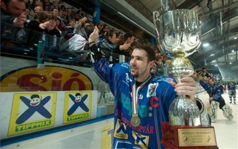 Sorsdöntő meccs előtt a fehérváriak -  -  - jégkorong, Ocskay Gábor, sapa fehérvár av19, 