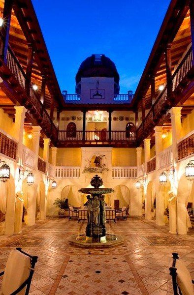 Százmillió dollárért eladó a Versace-villa - Otthon & Design -  - Gianni Versace, Versace-villa, 