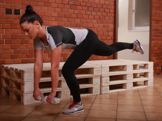 Formareform 9. hét - Egészség -  - edzés otthon, edzés saját testsúllyal, edzésterv nőknek, Fresh Wiki, otthoni edzésterv, 