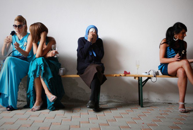 Életed fotói kocsmázni mentek - Fesztelen mindennapok -  - Fogasház, fotókiállítás, fotópályázat, 