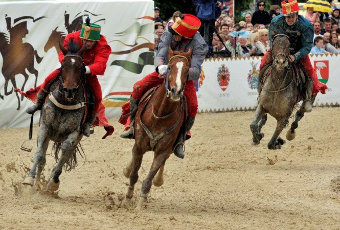 Szeptember 14-én startol a Nemzeti Vágta -  -  - galopp verseny, ló, lovasfelvonulás, programajánló, sport, 