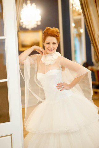 Mégis be tudták törni a szexi műsorvezetőt - Esküvő -  - Esküvő, év műsorvezetője, Orosz Barbi, 