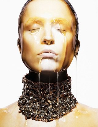Hogyan fogjunk méhecskét? - Hírek  -  - david sims, mcqueen, raquel zimmermann, 