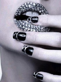 Rubintos ajkak - SZÉPSÉG - Smink  - Dior 2013, köves rúzs, rubint ajkak, smink, strasszos száj, Swarovski, 