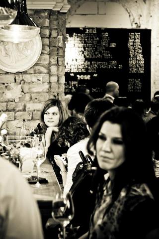 Hedonista isteneknek hódolunk - Gasztronómia - Gasztro - ennio innio, enteriőr, innio, 