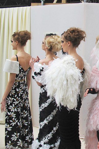 És a manökenek izgulnak-e? - Stílusiskola -  - armani, chanel, dior, 