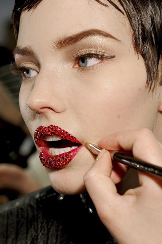 És a manökenek izgulnak-e? - Stílusiskola -  - armani, chanel, dior, 