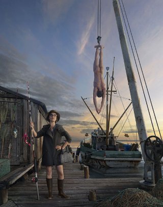 Louboutin cipőkkel pecázik - Hírek  -  - horgász, louboutin cipő, 