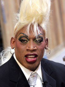 Pasik sminkben - STYLELIFE -  - férfi smink, férfiak sminkelve, guyliner, makeup, Marc Jacobs, 