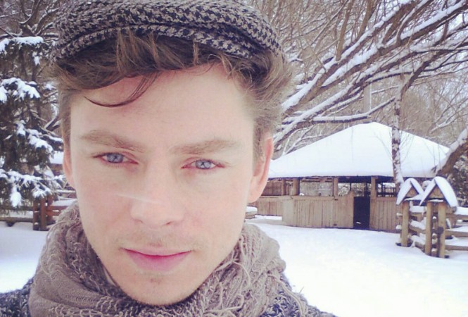 Steiner Kristóf túlélte -  -  - Anna and the Barbies, steiner kristóf, 