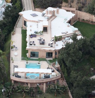 Rihanna kilenc fürdőszobája - STYLENEWS -  - fürdőszoba, rihanna, 