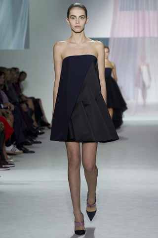 Ennyit tud a Dior? - DIVAT&STÍLUS - Hírek  - dior, 