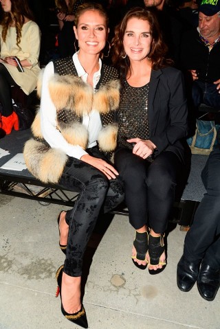 Anna Wintour és a többiek - DIVAT&STÍLUS - Hírek  - anna wintour, fashion week, front row, 