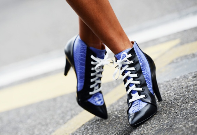 Űrlények az utcán - DIVAT&STÍLUS - Hírek  - cipő, divat, street, tavasz, 