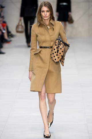 Ősztől ő lesz a szívügyem - DIVAT&STÍLUS - Stílusiskola - anna wintour, autum/winter 2013, burberry prorsum, 