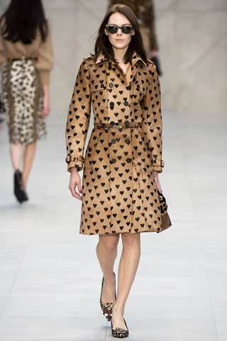 Ősztől ő lesz a szívügyem - DIVAT&STÍLUS - Stílusiskola - anna wintour, autum/winter 2013, burberry prorsum, 