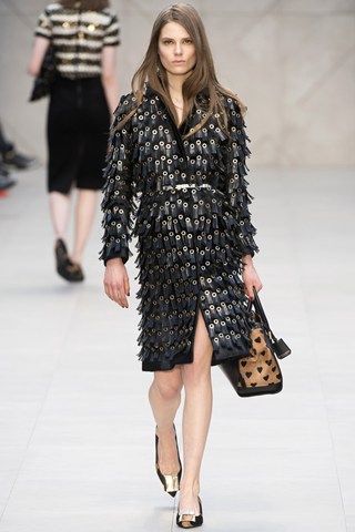 Ősztől ő lesz a szívügyem - DIVAT&STÍLUS - Stílusiskola - anna wintour, autum/winter 2013, burberry prorsum, 