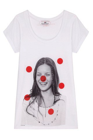 Bohócnak áll a világ - Hírek  -  - Lulu Guinness, Red Nose Day, Stella McCartney, 
