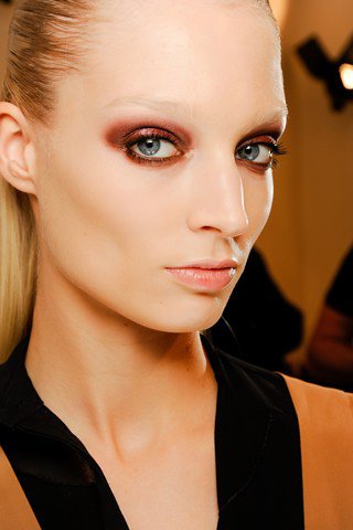 Sminktrendek a kifutóról - SZÉPSÉG - Smink  - kifutó, sminktrend 2013 ősz, 