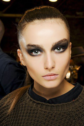 Sminktrendek a kifutóról - SZÉPSÉG - Smink  - kifutó, sminktrend 2013 ősz, 