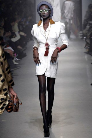 Lázadók köntöse - DIVAT&STÍLUS - Stílusiskola - fall/winter2013, fashion week, Paris, ready-to-wear, Vivienne Westwood, 