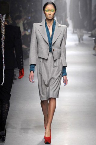 Lázadók köntöse - DIVAT&STÍLUS - Stílusiskola - fall/winter2013, fashion week, Paris, ready-to-wear, Vivienne Westwood, 