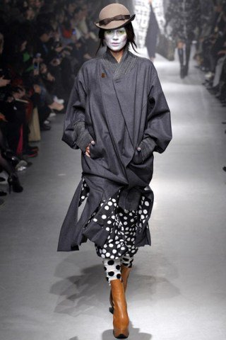 Lázadók köntöse - DIVAT&STÍLUS - Stílusiskola - fall/winter2013, fashion week, Paris, ready-to-wear, Vivienne Westwood, 