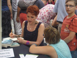 Interjú Rados Virággal - Interjúk -  - interjú, Rados Virág, 