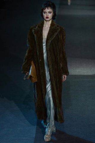 Lépj félre Louis-val a Hiltonban - DIVAT&STÍLUS - Stílusiskola - fall/winter2013, fashion week, Louis Vuitton, Paris, ready-to-wear, 