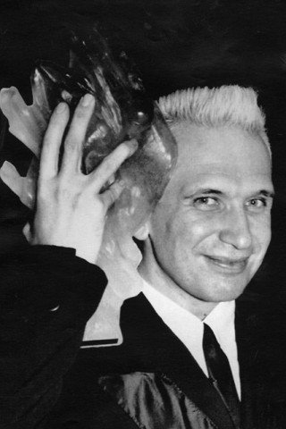 Gaultier Londonba megy - DIVAT&STÍLUS - Hírek  - divat, Jean Paul Gaultier, kiállítás, London, program, 