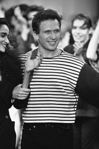 Gaultier Londonba megy - DIVAT&STÍLUS - Hírek  - divat, Jean Paul Gaultier, kiállítás, London, program, 